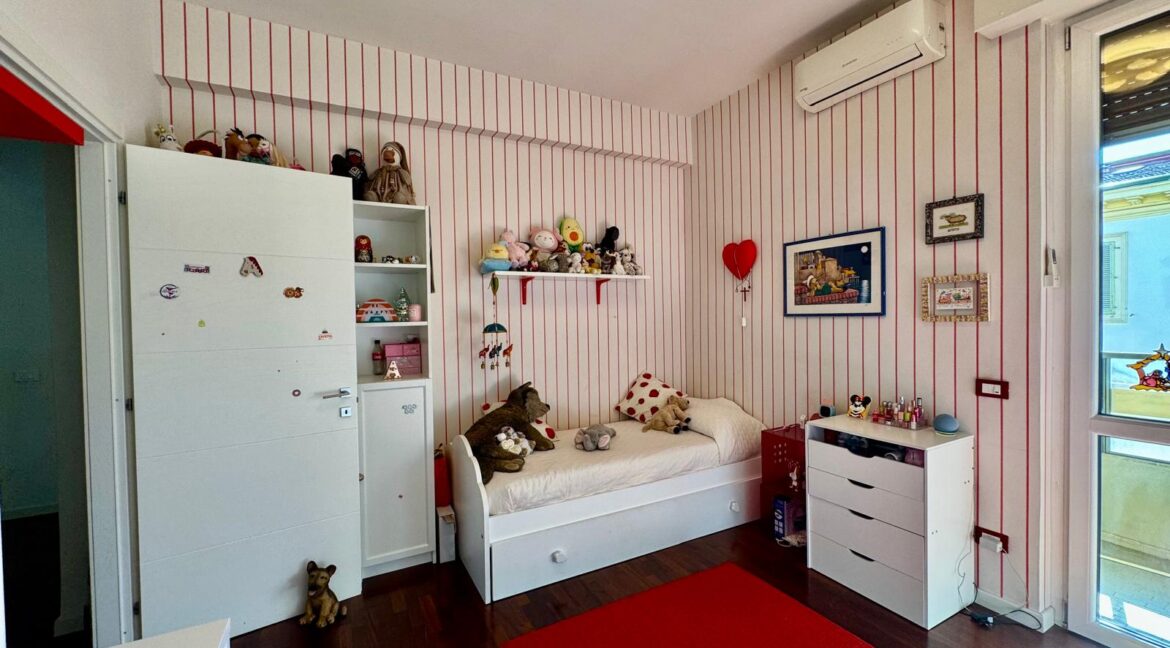 WhatsApp Image 2026-02-26 at 18.48