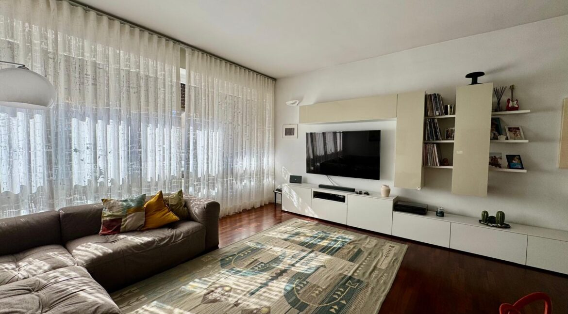 WhatsApp Image 206-02-26 at 18.48.07